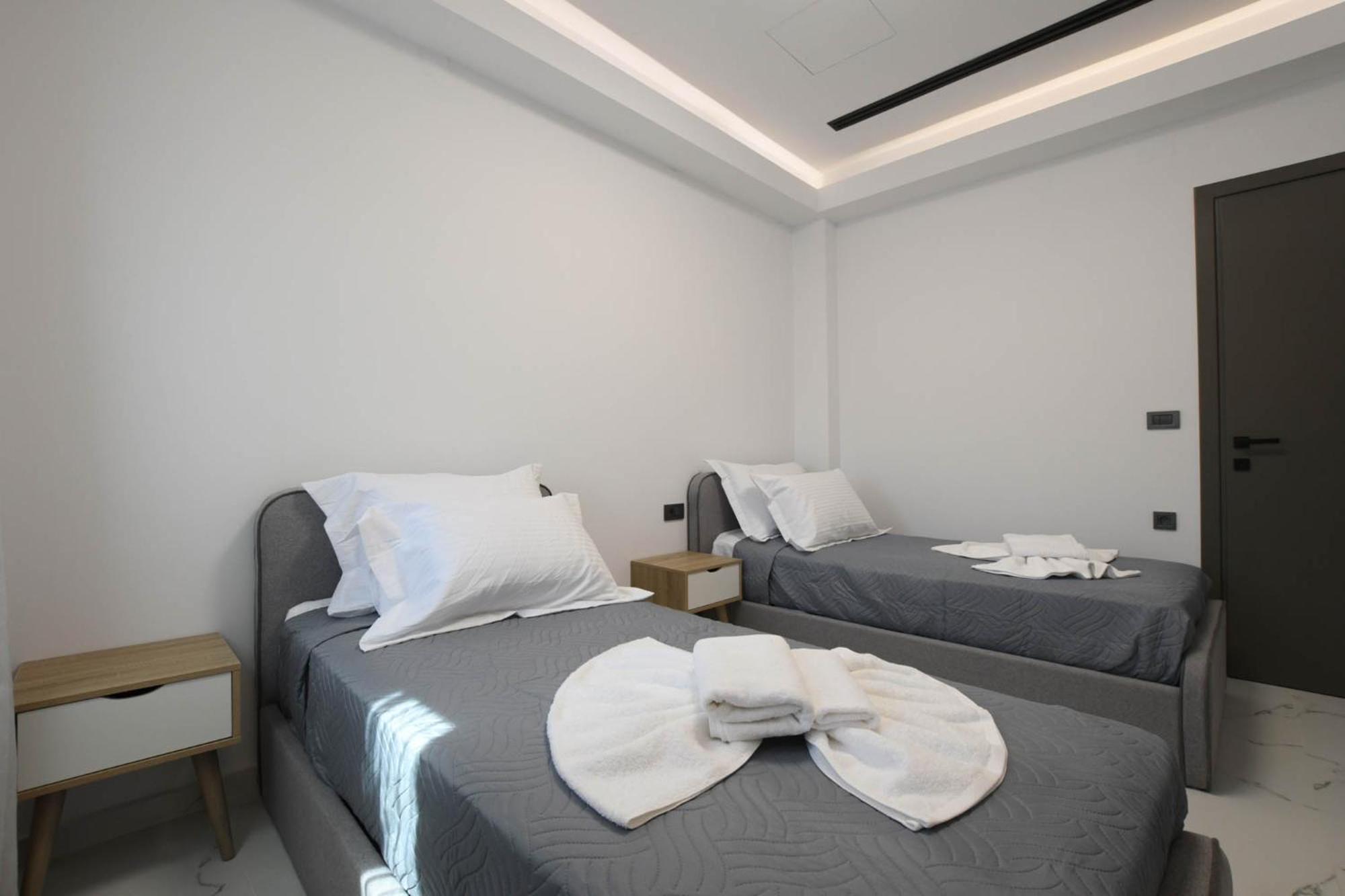 Orion Eco Suites Karteros Room photo