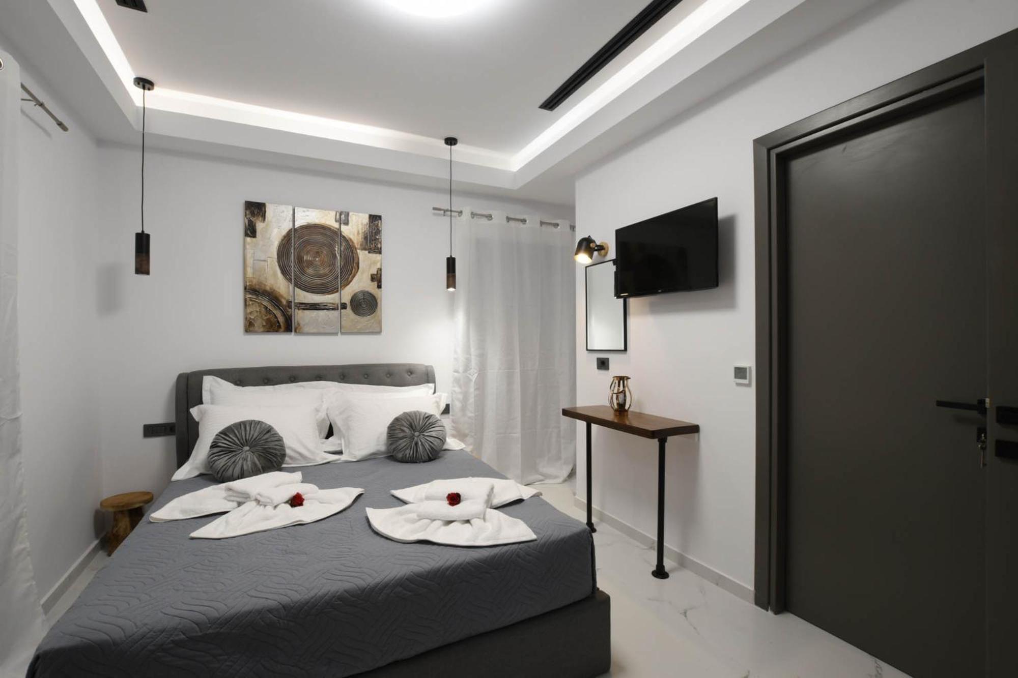 Orion Eco Suites Karteros Room photo