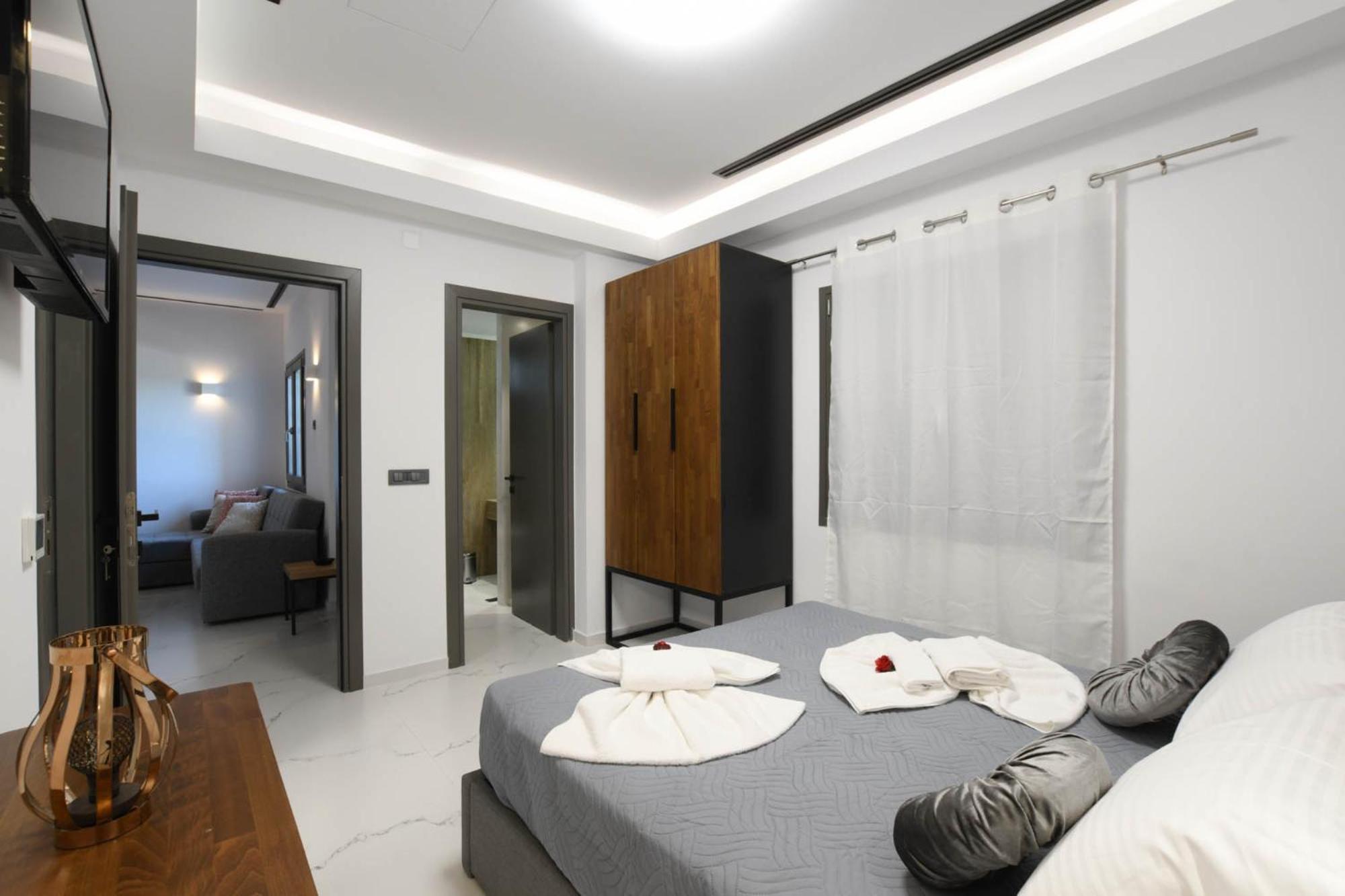 Orion Eco Suites Karteros Room photo